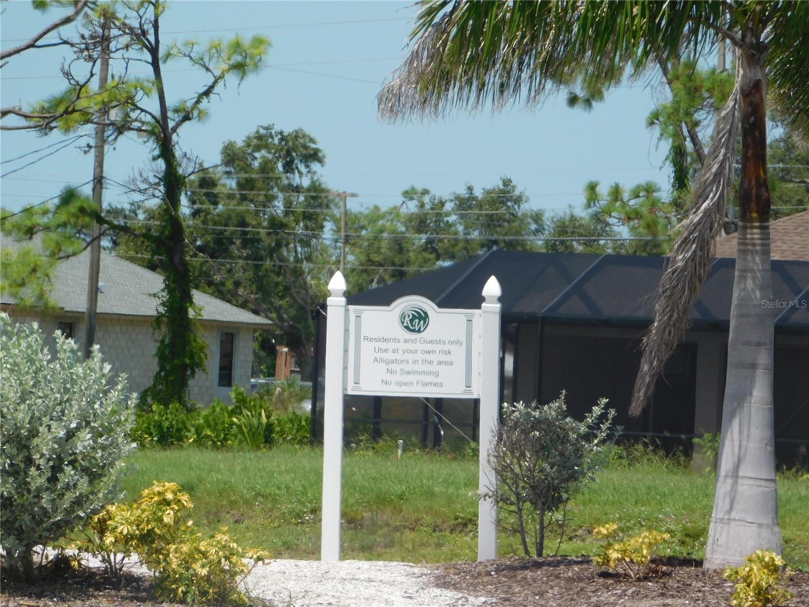437 ROTONDA CIR, ROTONDA WEST, FL — photo 29