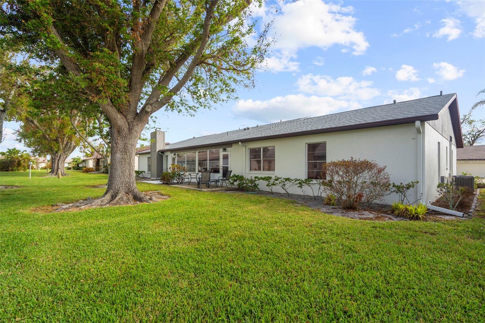 605 APPLE LN, ENGLEWOOD, FL — photo 38