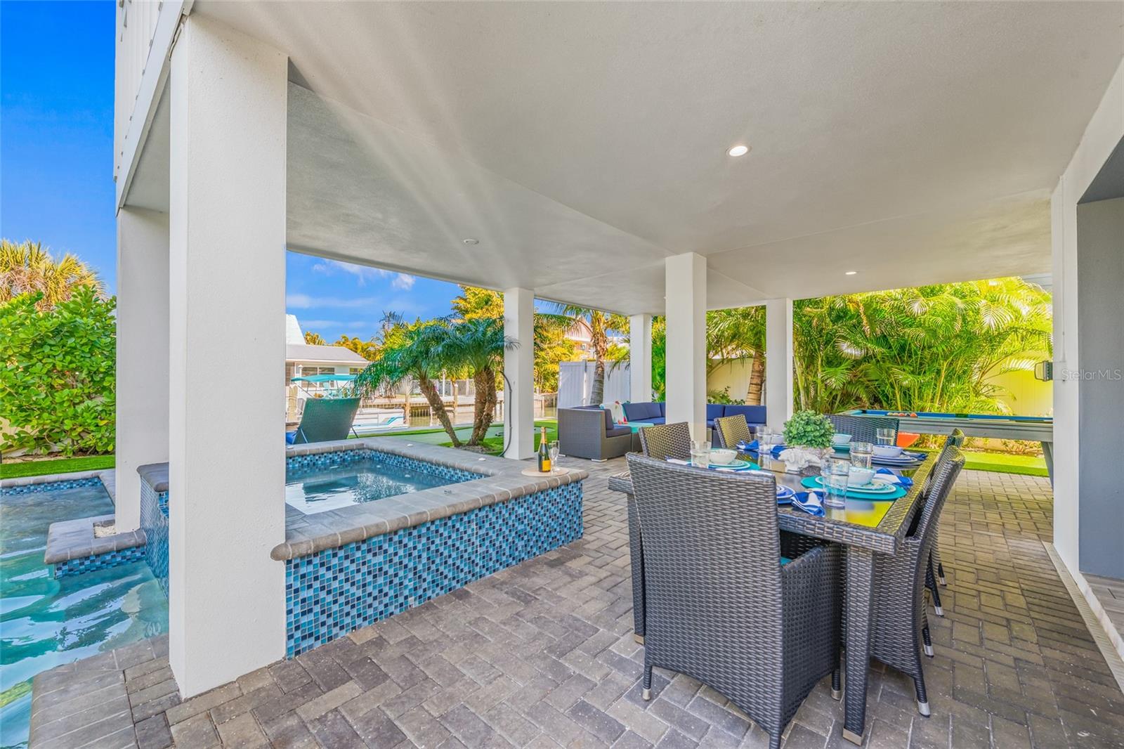 401 20TH PL, BRADENTON BEACH, FL — photo 2