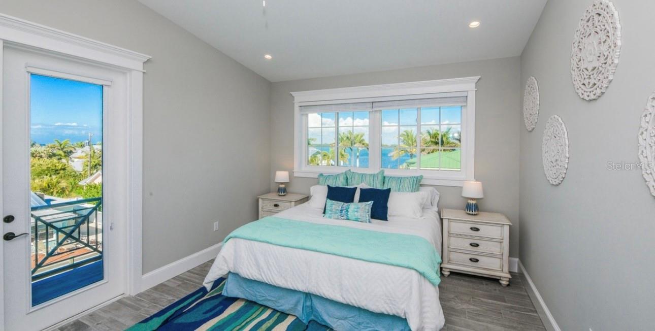 401 20TH PL, BRADENTON BEACH, FL — photo 9