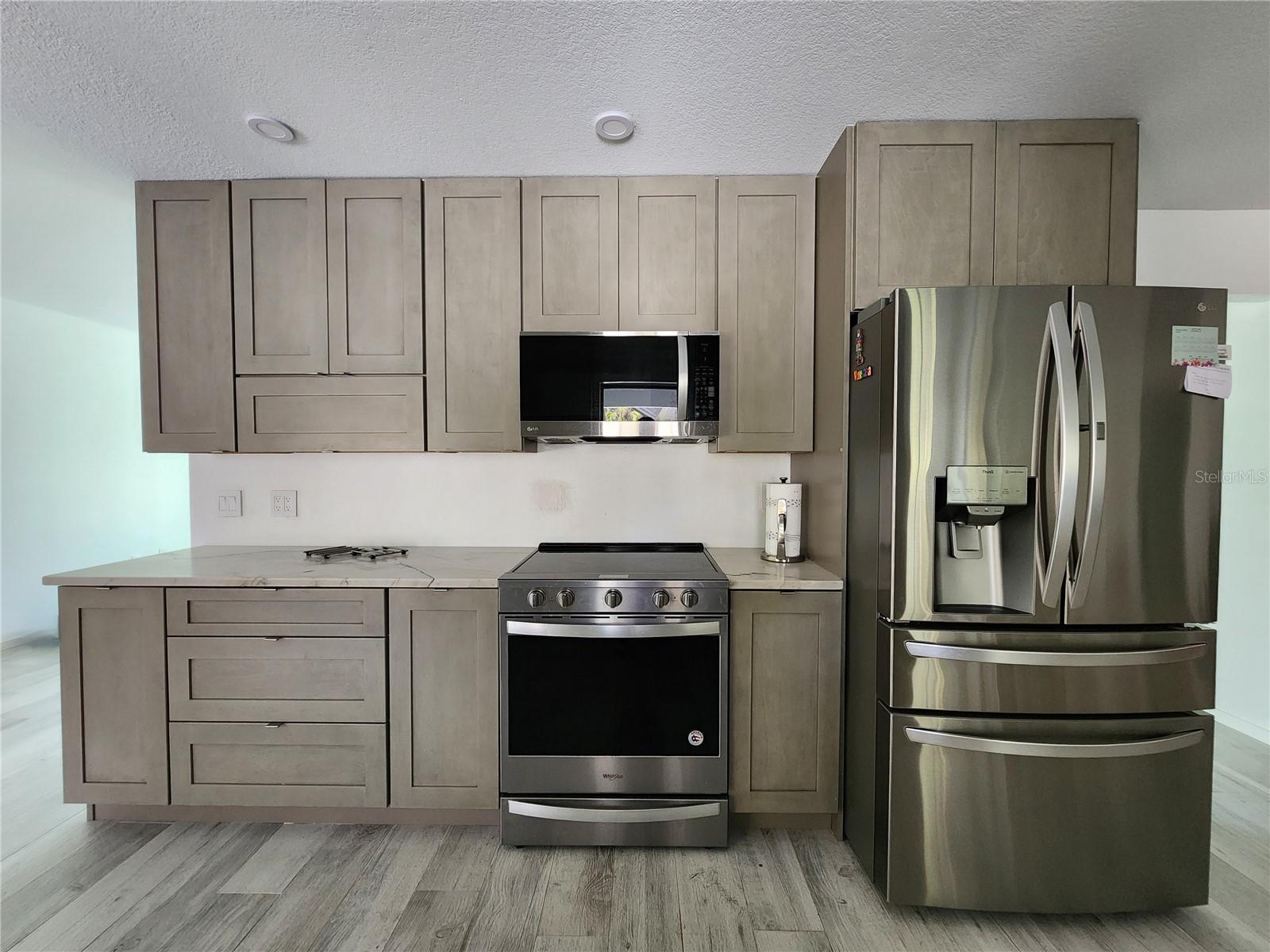 900 CRESTWOOD RD, ENGLEWOOD, FL — photo 3