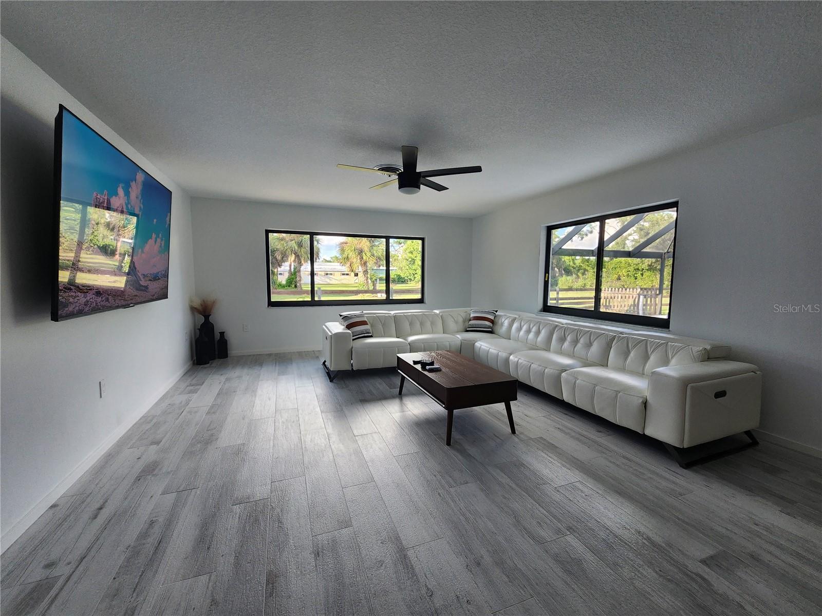 900 CRESTWOOD RD, ENGLEWOOD, FL — photo 7