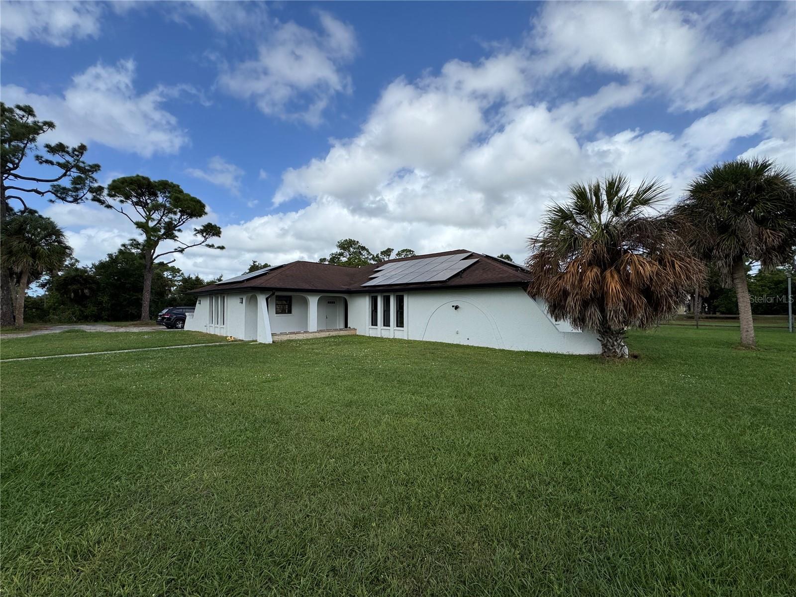 900 CRESTWOOD RD, ENGLEWOOD, FL — photo 35