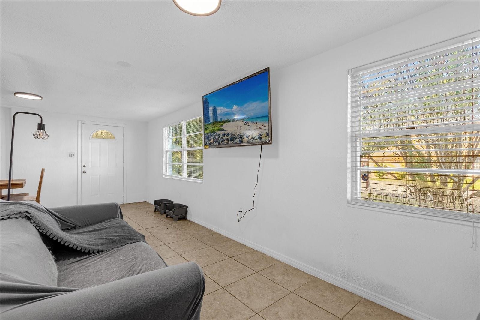 2413 MARLBORO ST, ORLANDO, FL — photo 4