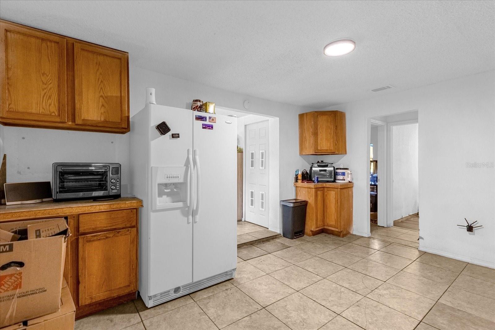 2413 MARLBORO ST, ORLANDO, FL — photo 7