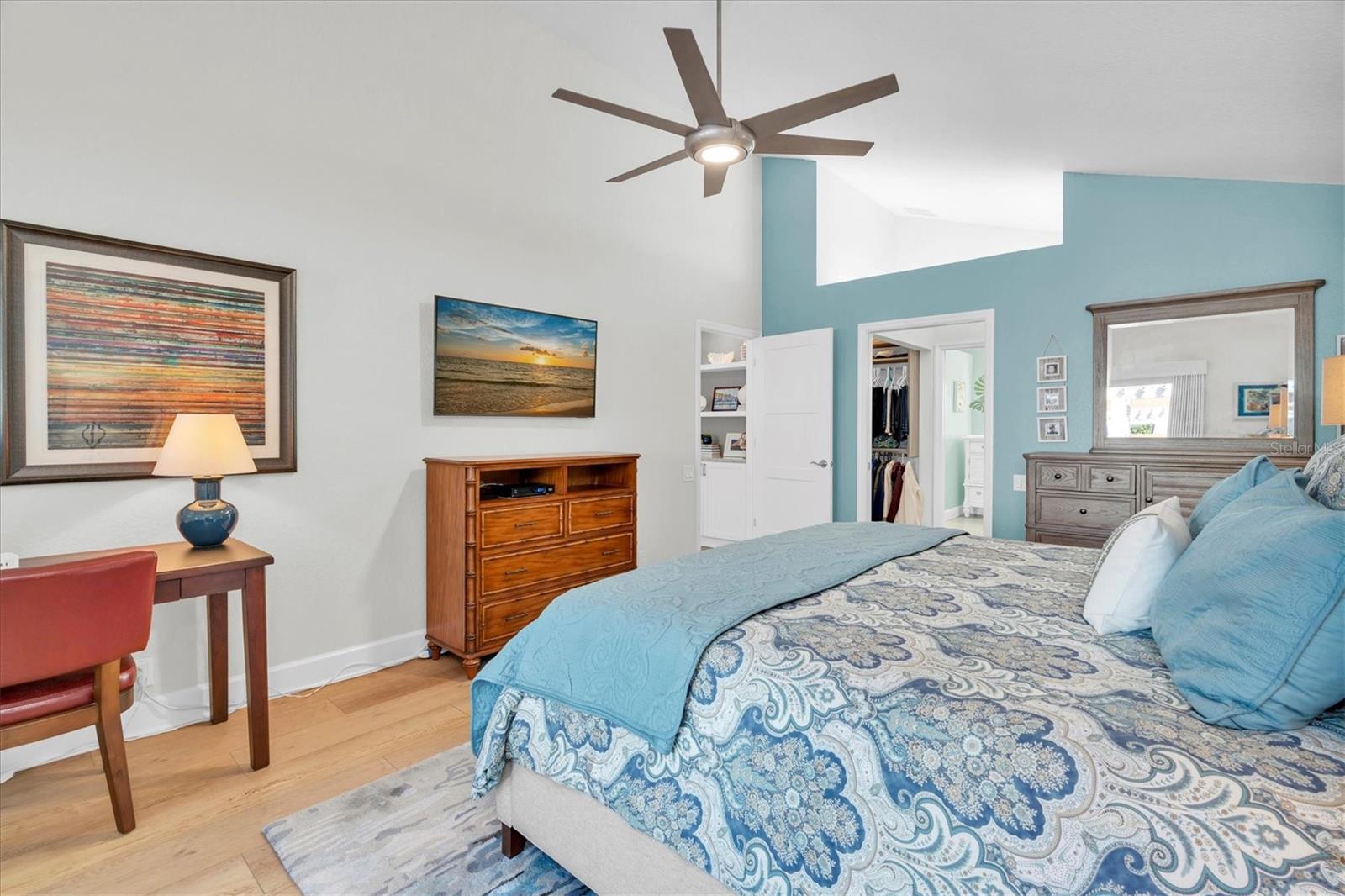 18 JEFFERSON CT S, ST PETERSBURG, FL — photo 20