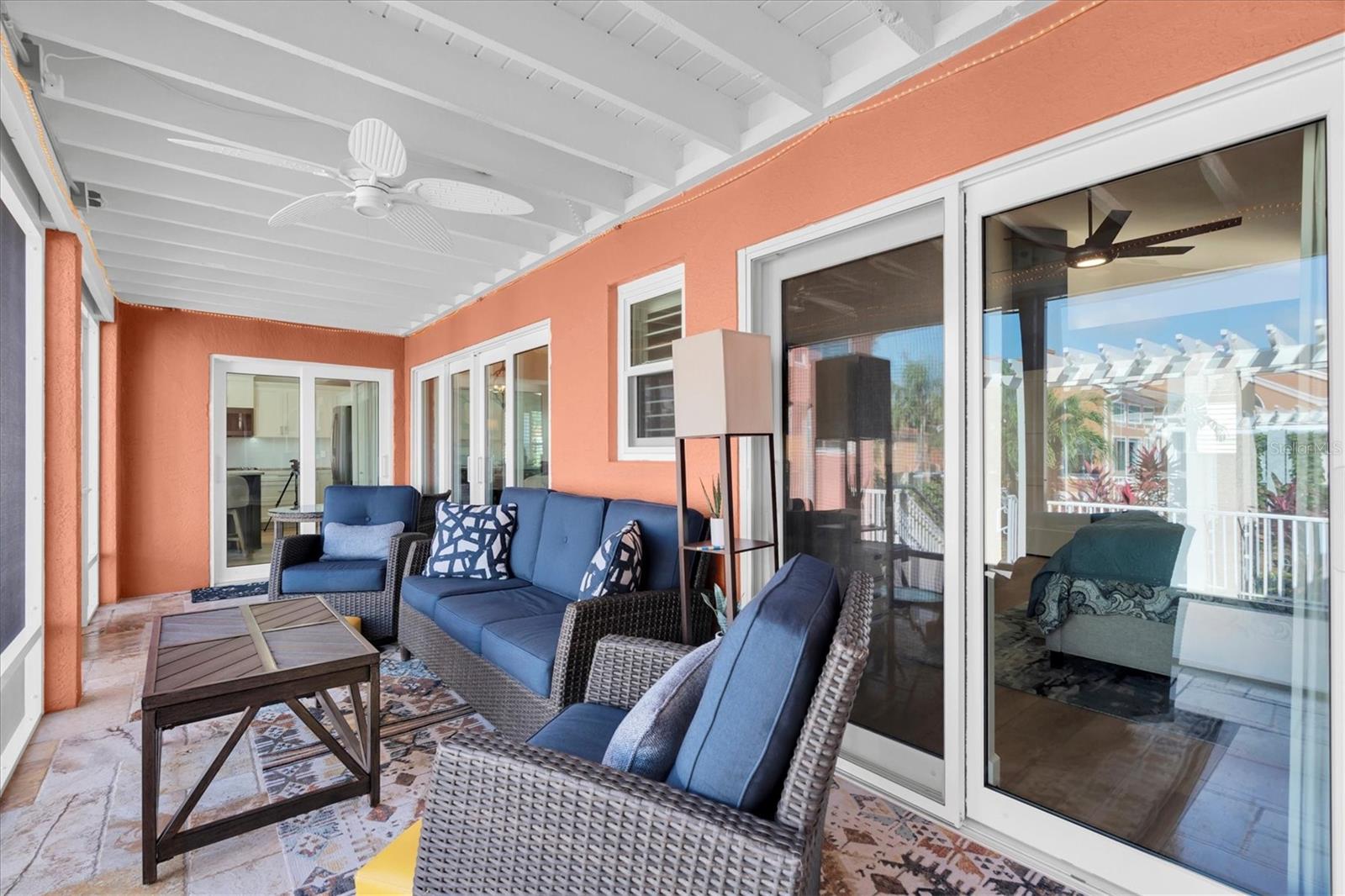 18 JEFFERSON CT S, ST PETERSBURG, FL — photo 29