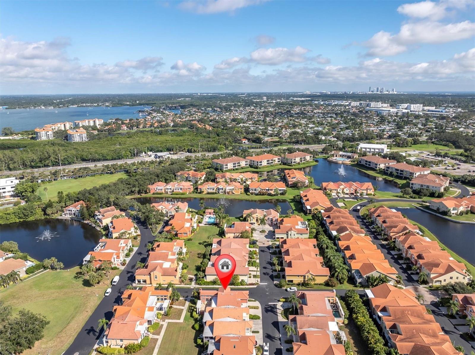 18 JEFFERSON CT S, ST PETERSBURG, FL — photo 47
