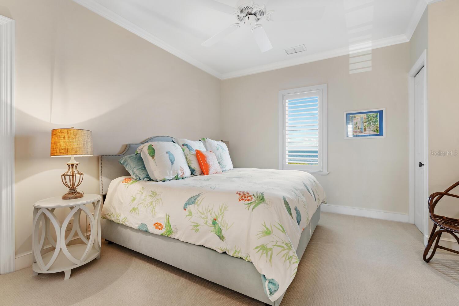560 HARBOR POINT RD, LONGBOAT KEY, FL — photo 47
