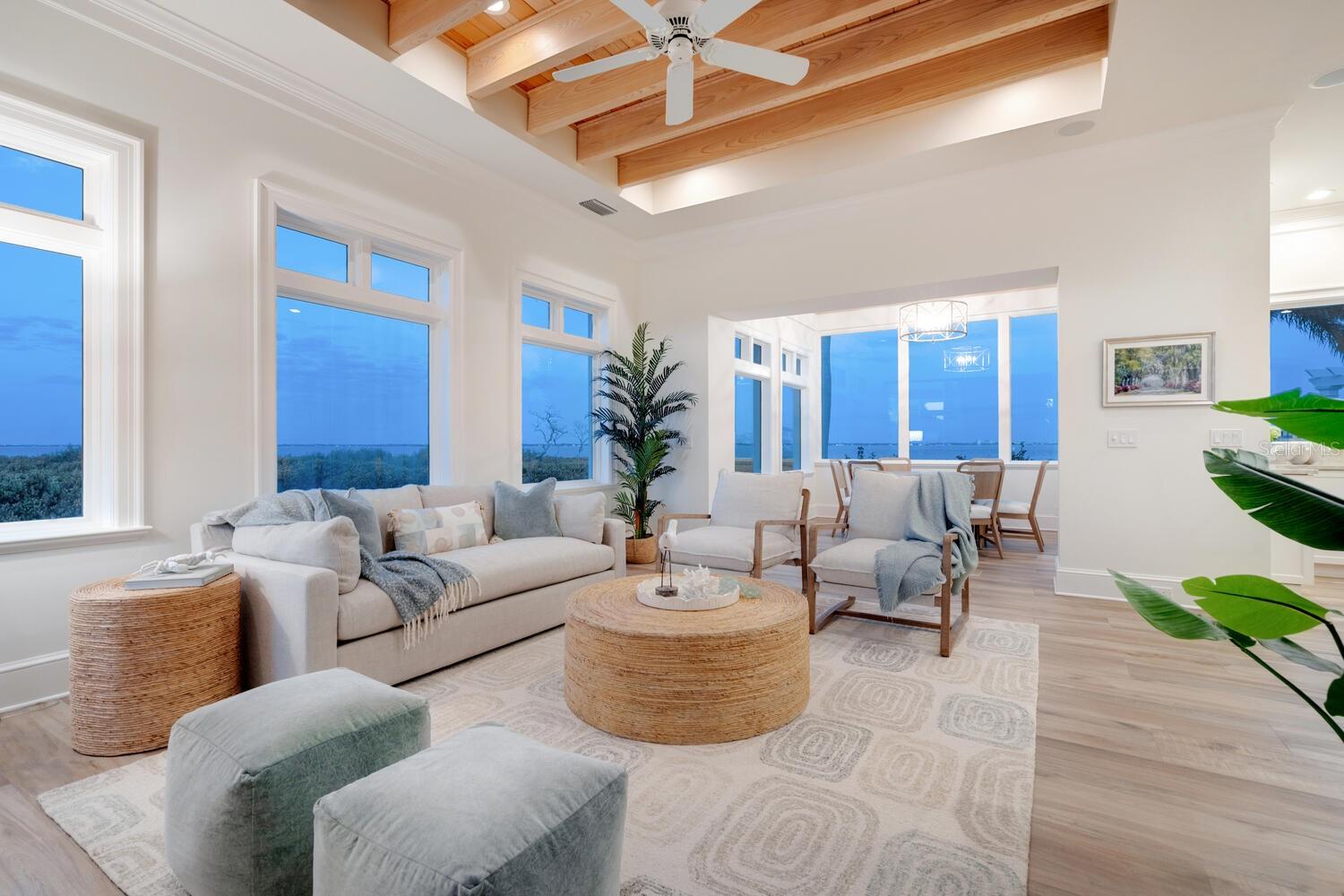 560 HARBOR POINT RD, LONGBOAT KEY, FL — photo 57