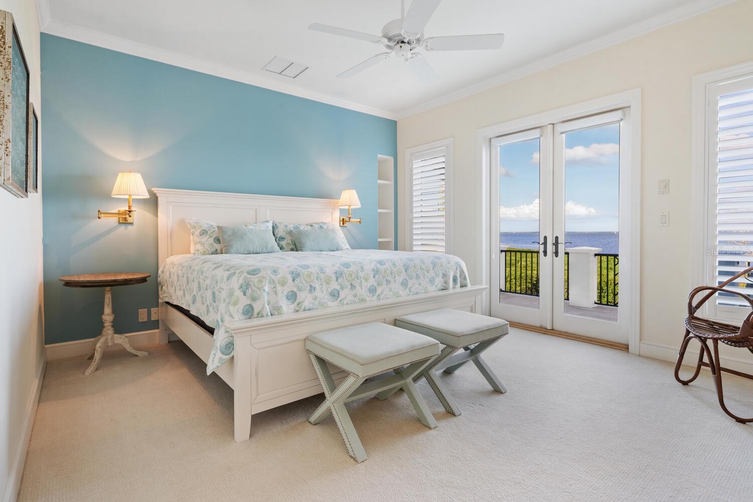 560 HARBOR POINT RD, LONGBOAT KEY, FL — photo 28