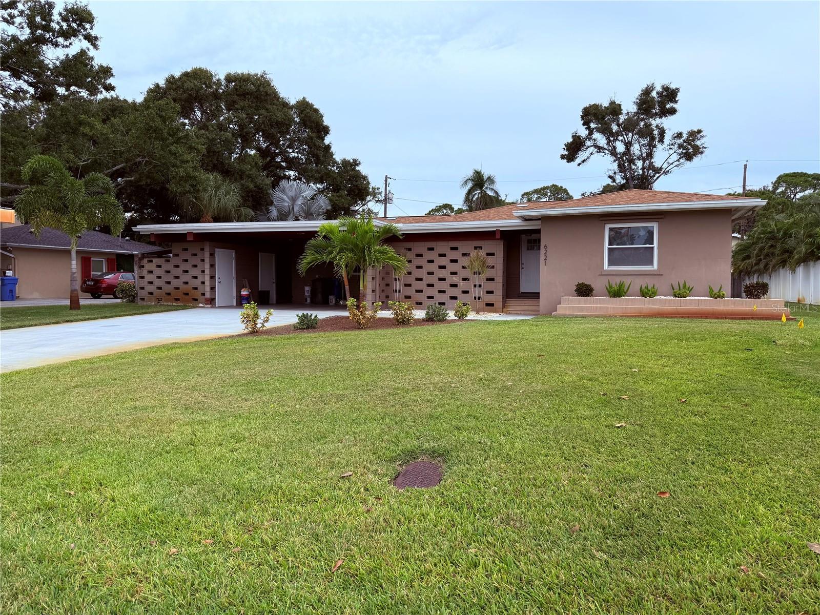 6221 6TH AVE N, ST PETERSBURG, FL