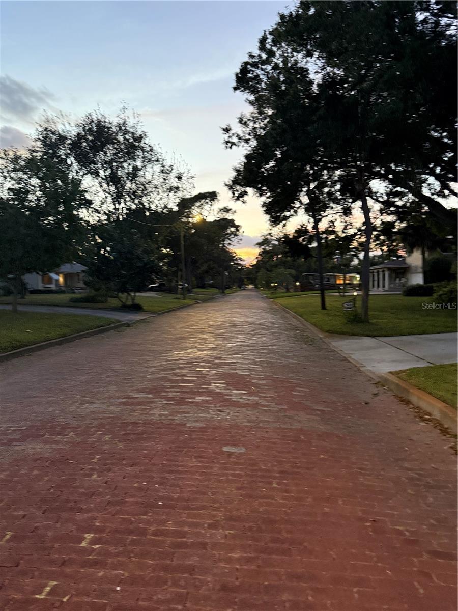 6221 6TH AVE N, ST PETERSBURG, FL — photo 28