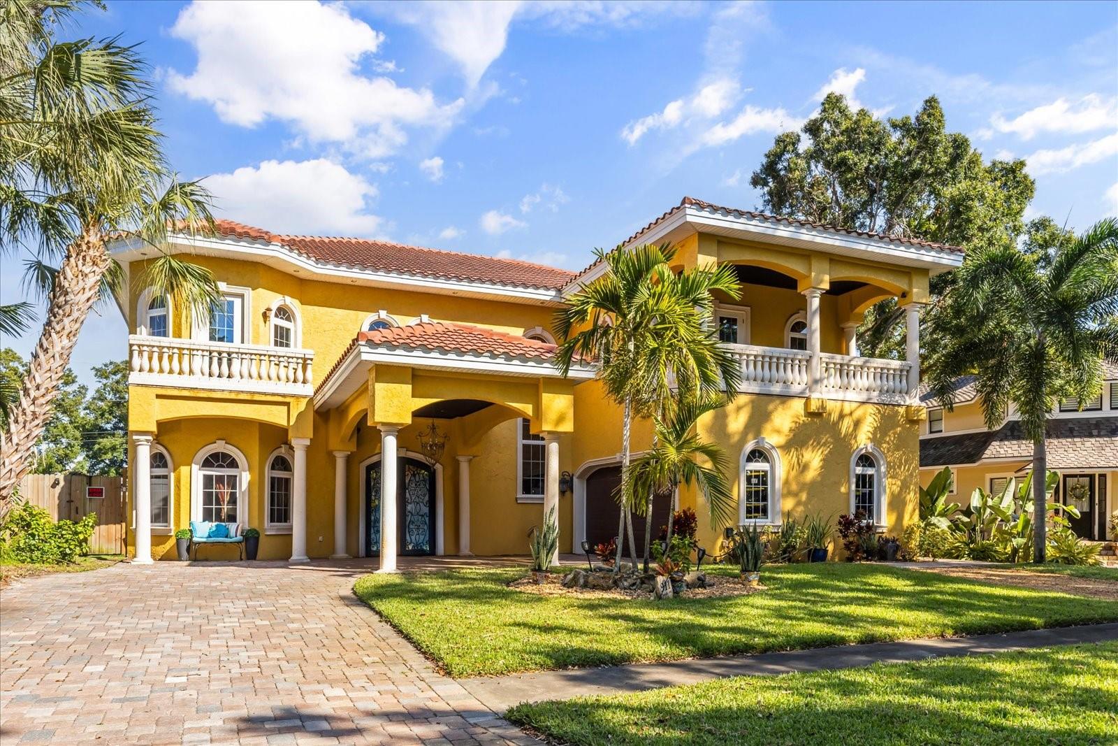 911 JUNGLE AVE N, ST PETERSBURG, FL — photo 2