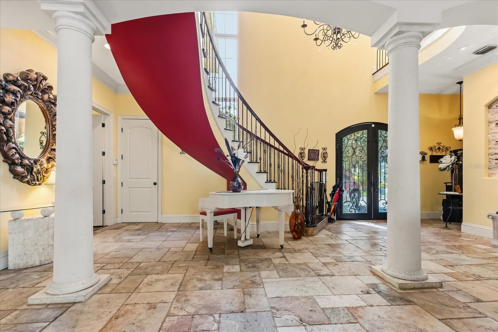 911 JUNGLE AVE N, ST PETERSBURG, FL — photo 26