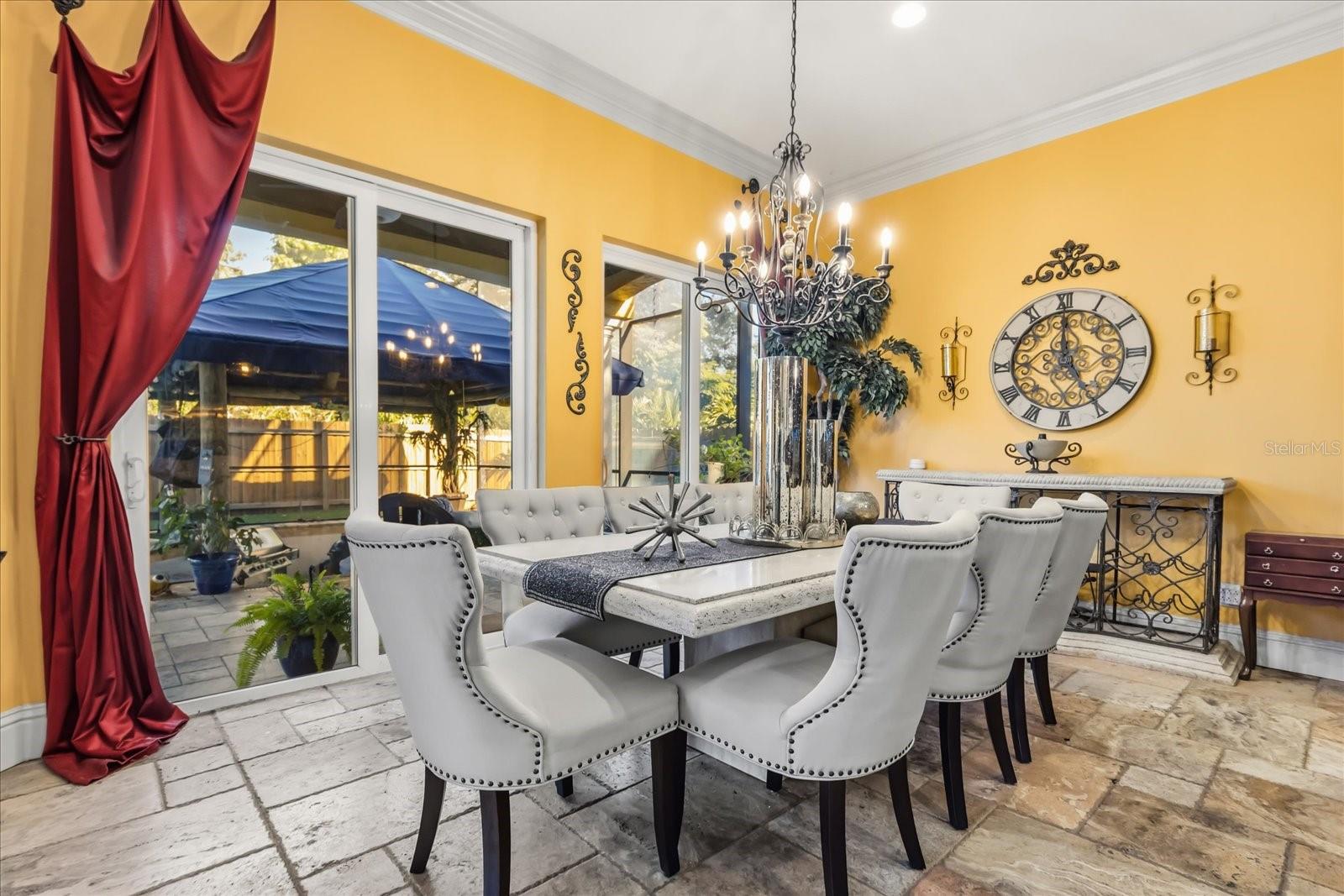 911 JUNGLE AVE N, ST PETERSBURG, FL — photo 9