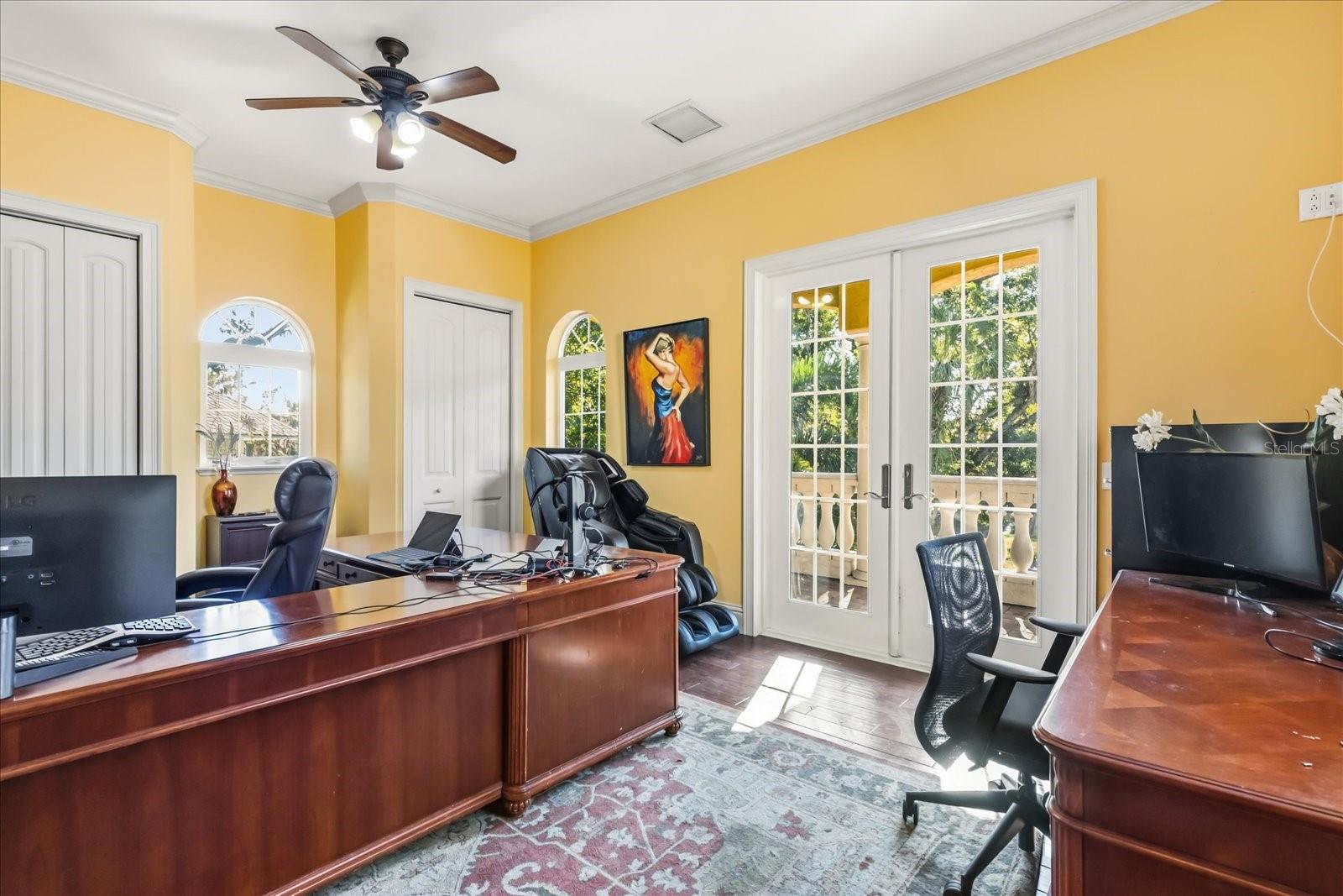 911 JUNGLE AVE N, ST PETERSBURG, FL — photo 51