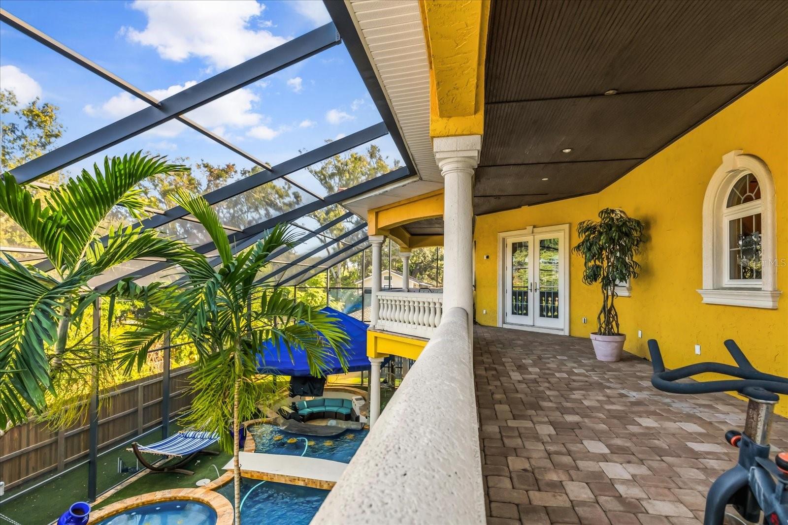 911 JUNGLE AVE N, ST PETERSBURG, FL — photo 36