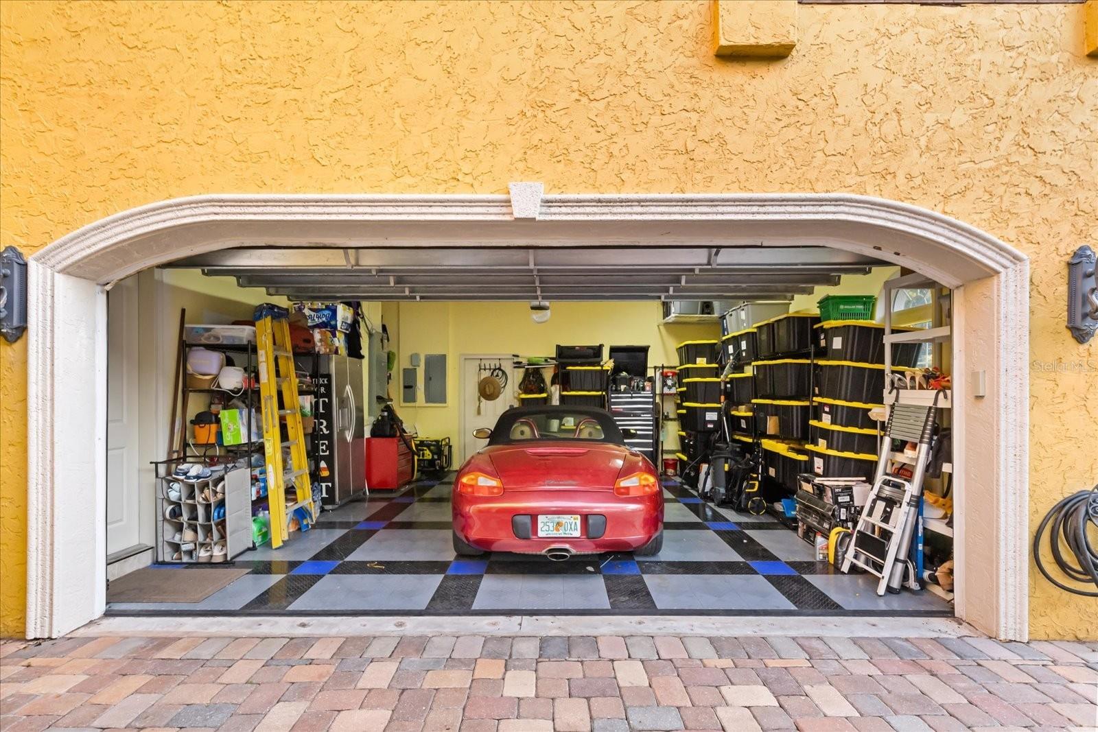 911 JUNGLE AVE N, ST PETERSBURG, FL — photo 73