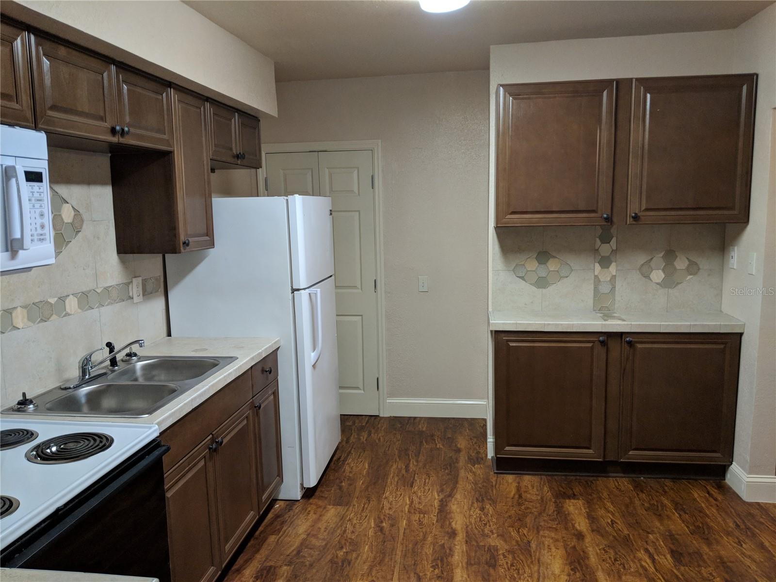 2306 N MORGAN ST, TAMPA, FL — photo 36