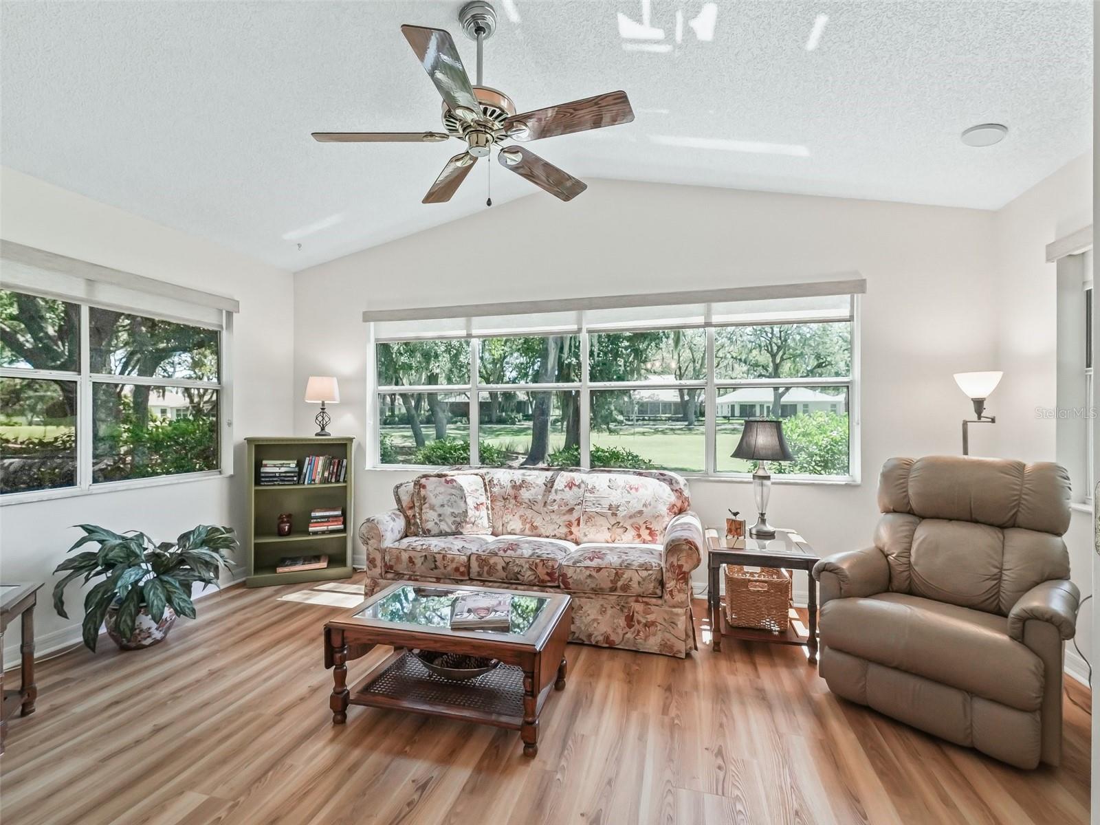 511 CHULA VISTA AVE, THE VILLAGES, FL — photo 32