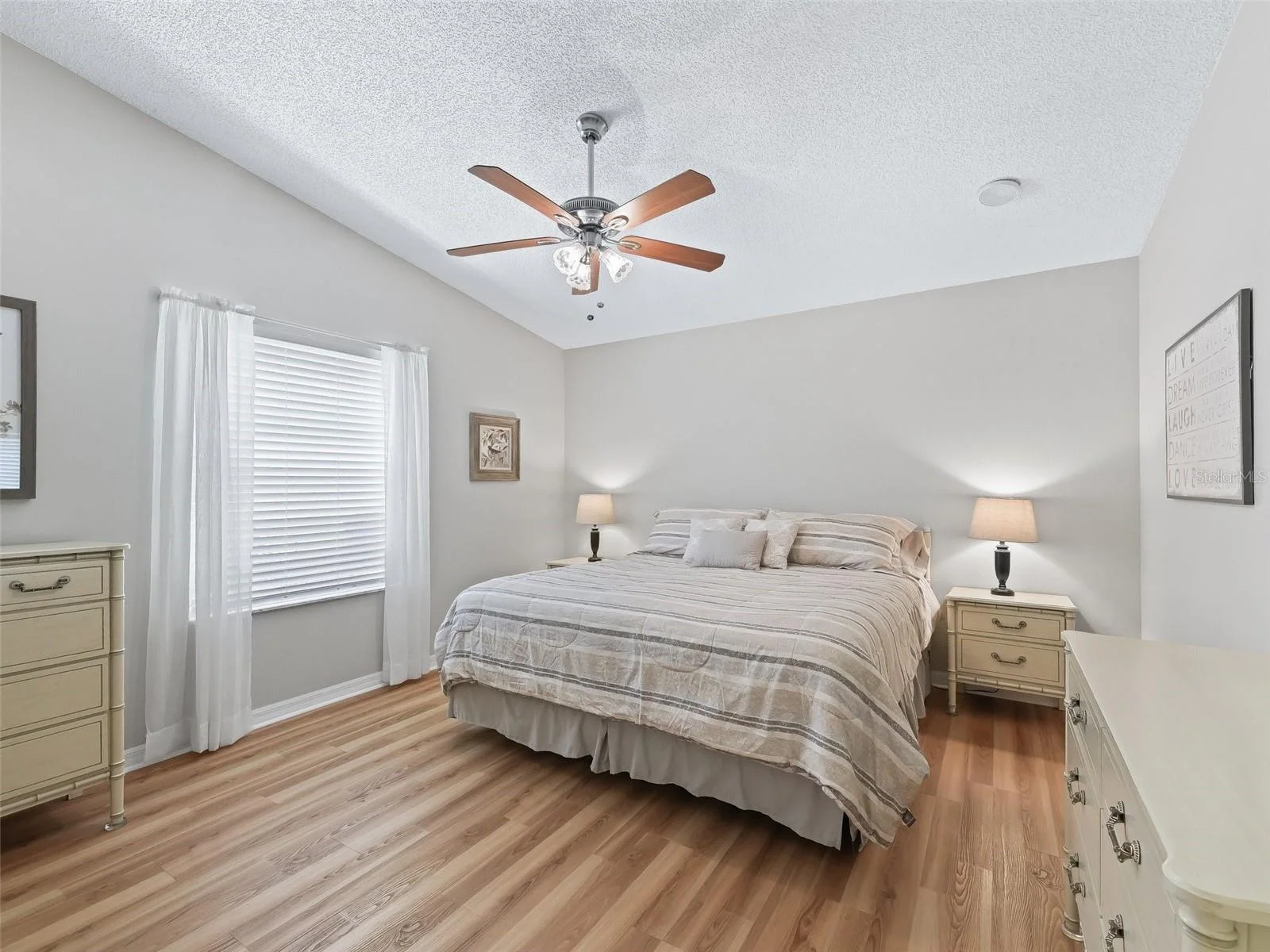 511 CHULA VISTA AVE, THE VILLAGES, FL — photo 52