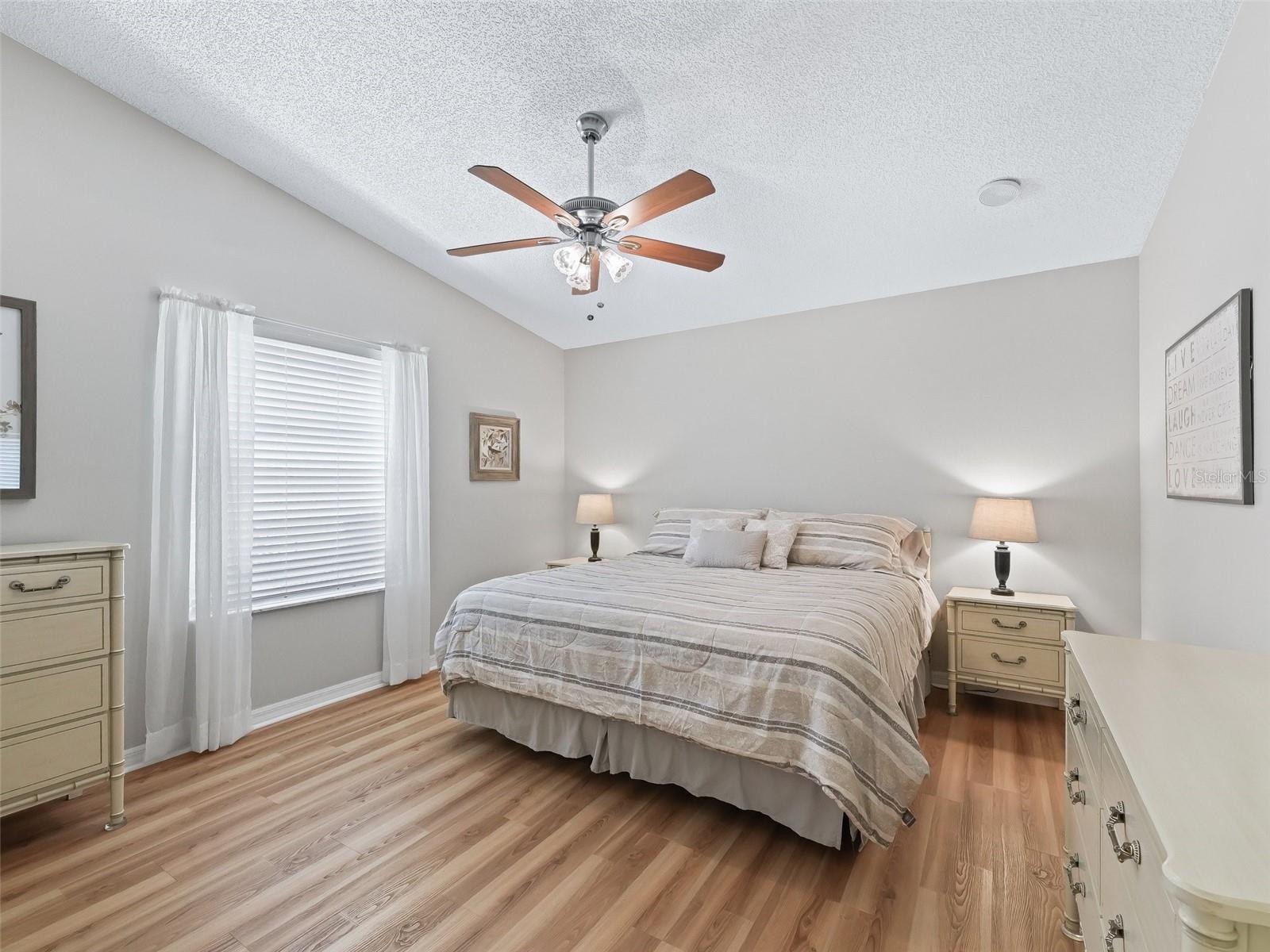 511 CHULA VISTA AVE, THE VILLAGES, FL — photo 51