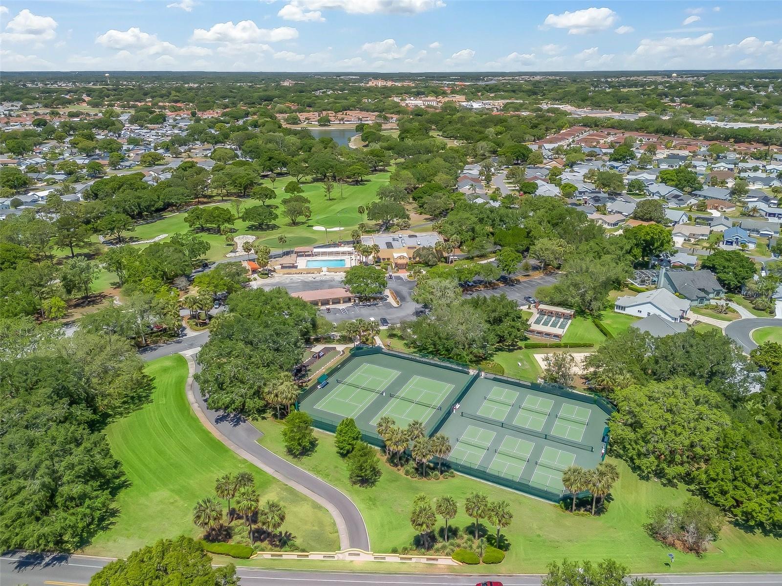 511 CHULA VISTA AVE, THE VILLAGES, FL — photo 95
