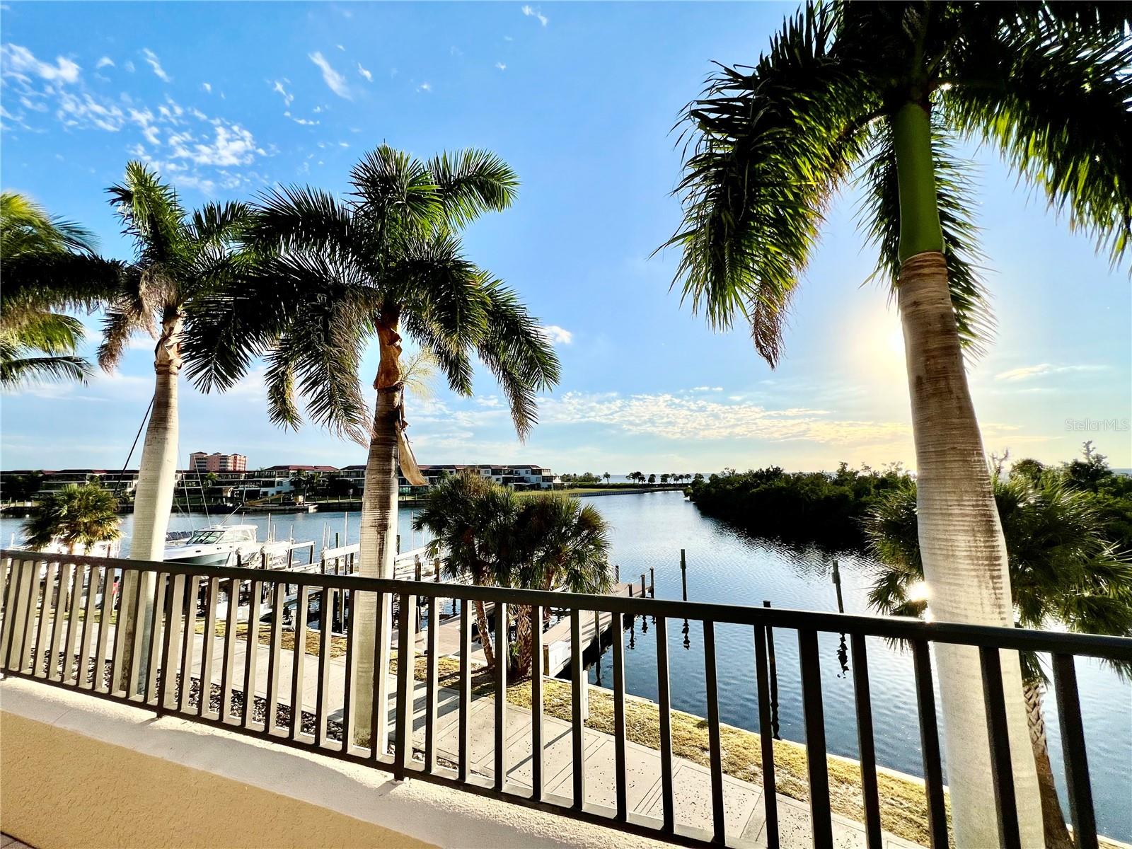 3321 SUNSET KEY CIR #102, PUNTA GORDA, FL — photo 12