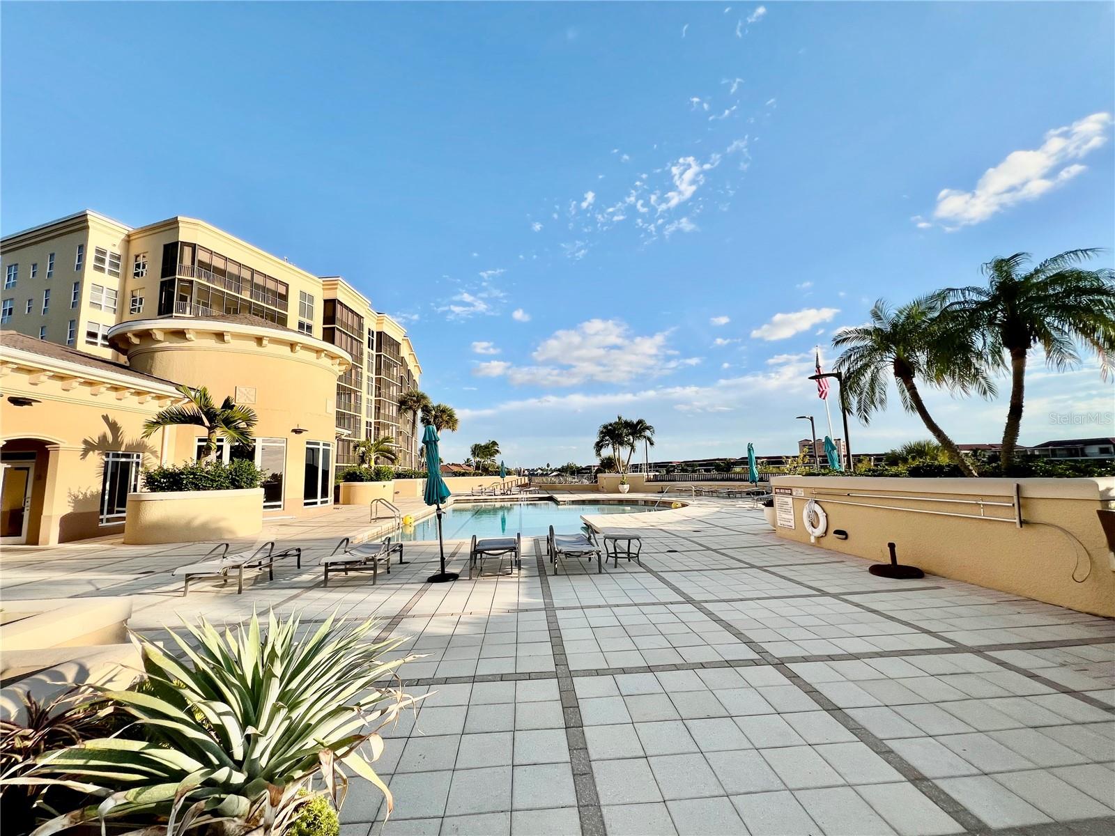 3321 SUNSET KEY CIR #102, PUNTA GORDA, FL — photo 13