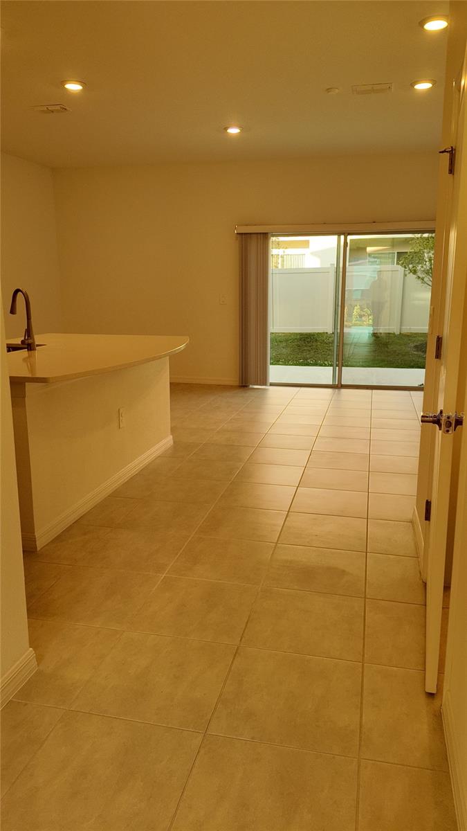 2207 PORTRAIT STREET, KISSIMMEE, FL — photo 4