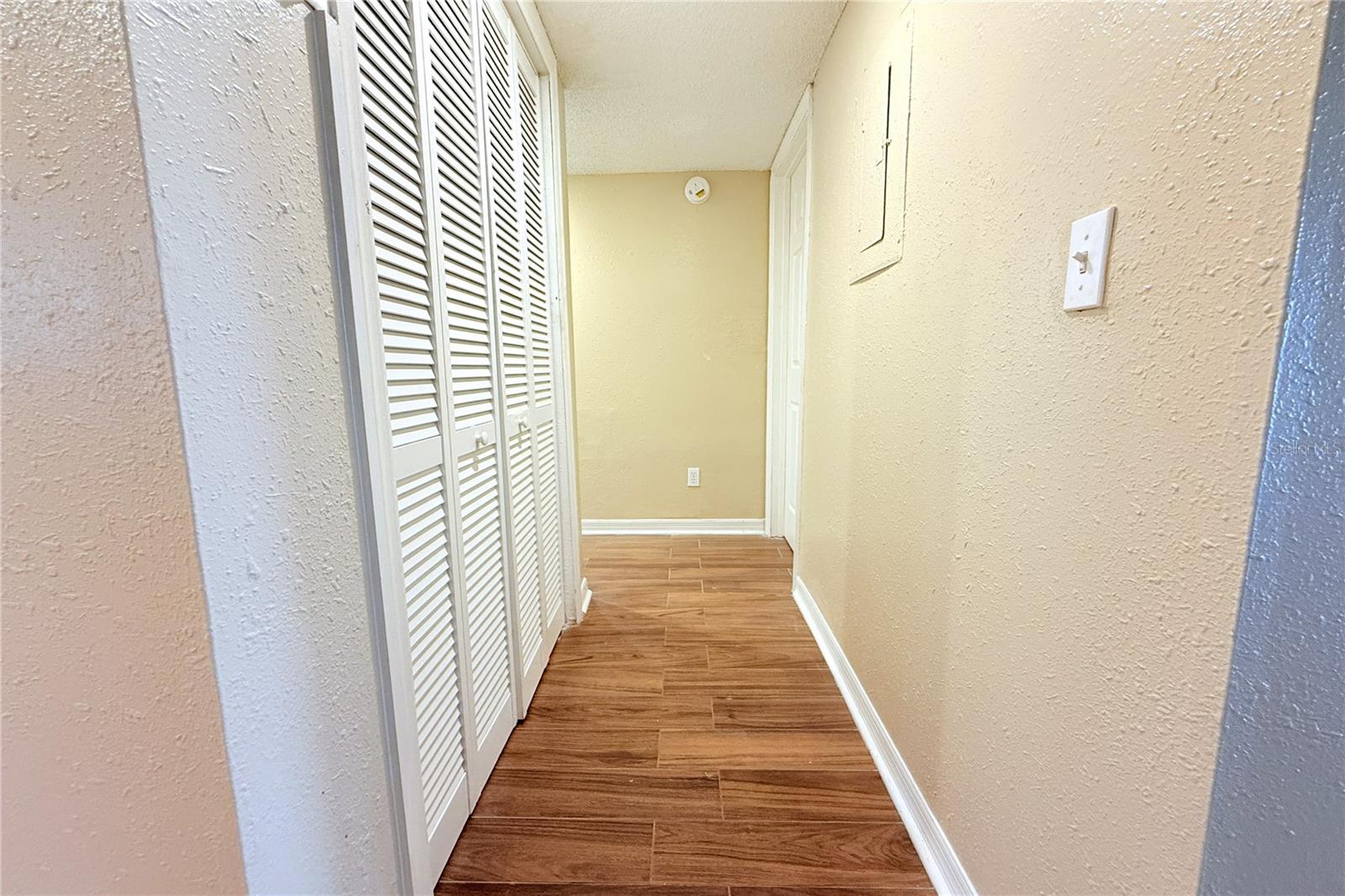 6336 NEWTOWN CIR #36A2, TAMPA, FL — photo 31