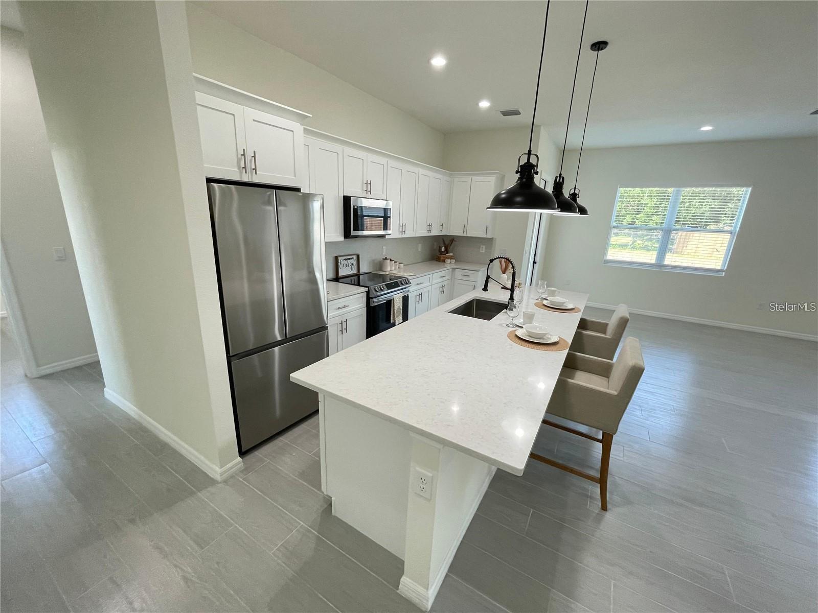 916 DOGWOOD CIR, SEBRING, FL — photo 5