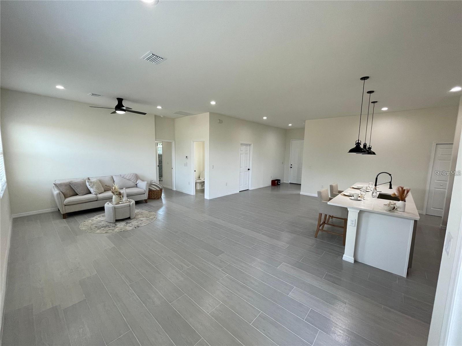 916 DOGWOOD CIR, SEBRING, FL — photo 10