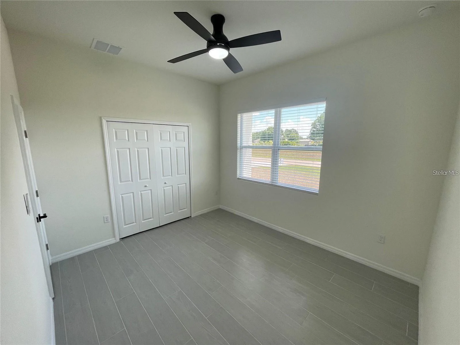 916 DOGWOOD CIR, SEBRING, FL — photo 32