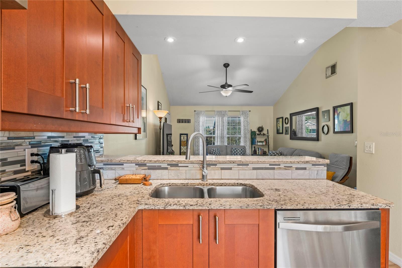 6424 SPRING FLOWER DR #24, NEW PORT RICHEY, FL — photo 22