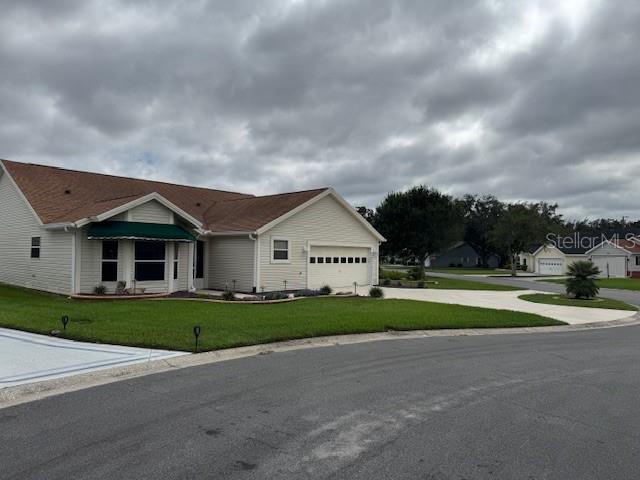 903 RAMOS DR, THE VILLAGES, FL — photo 2