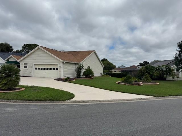 903 RAMOS DR, THE VILLAGES, FL — photo 3