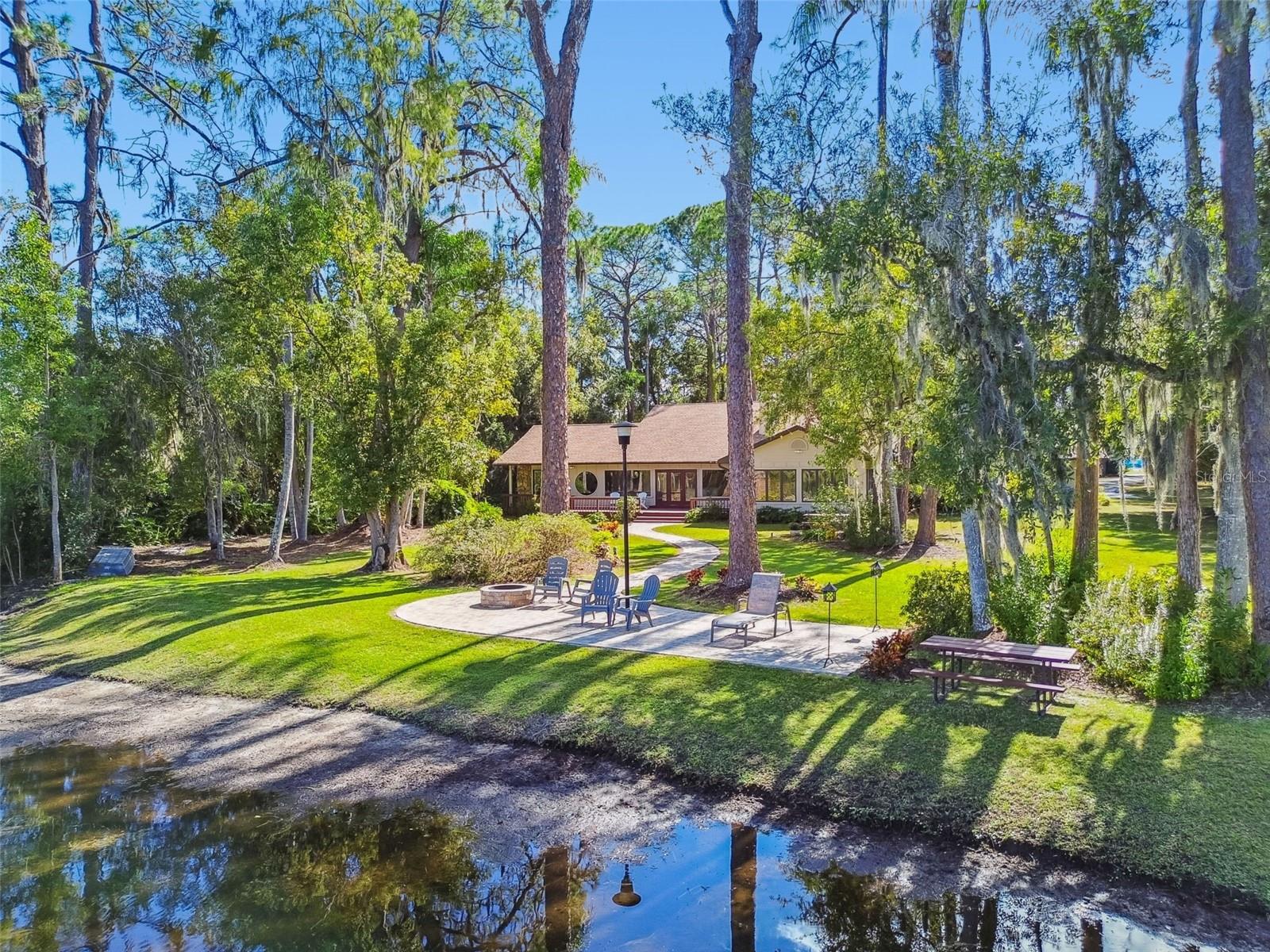8011 N MOBLEY RD, ODESSA, FL — photo 2