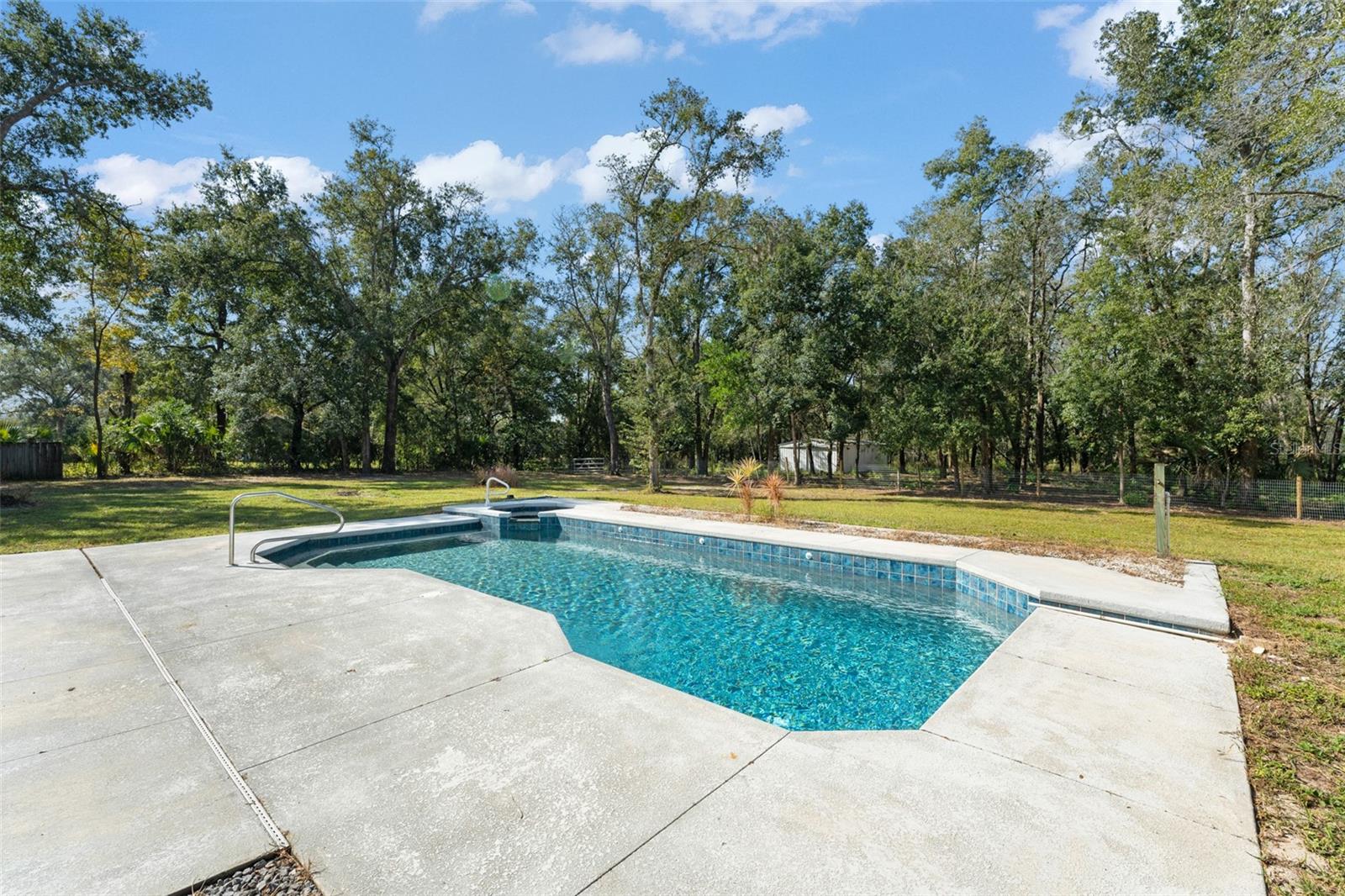 22126 QUALE GROVE RD, EUSTIS, FL — photo 88