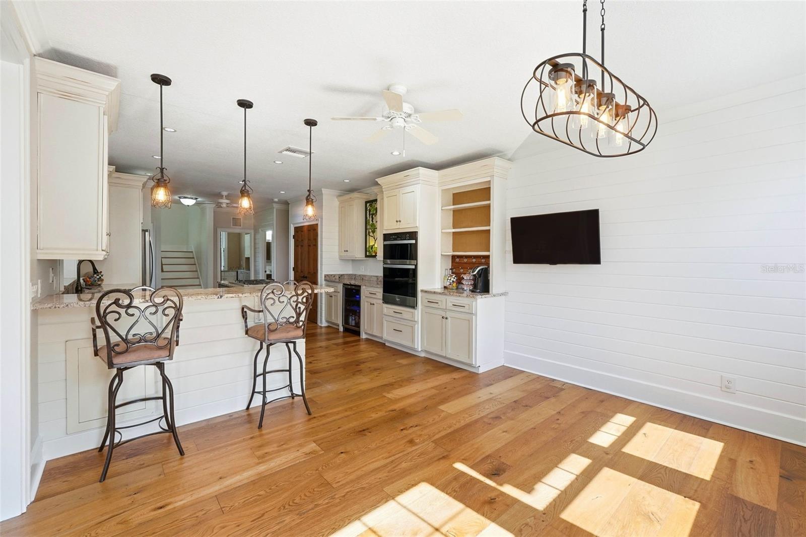 580 W 10TH AVE, MOUNT DORA, FL — photo 32