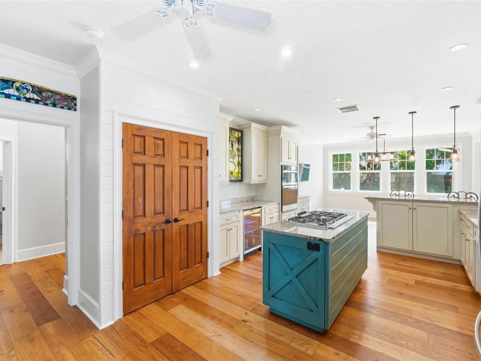 580 W 10TH AVE, MOUNT DORA, FL — photo 42