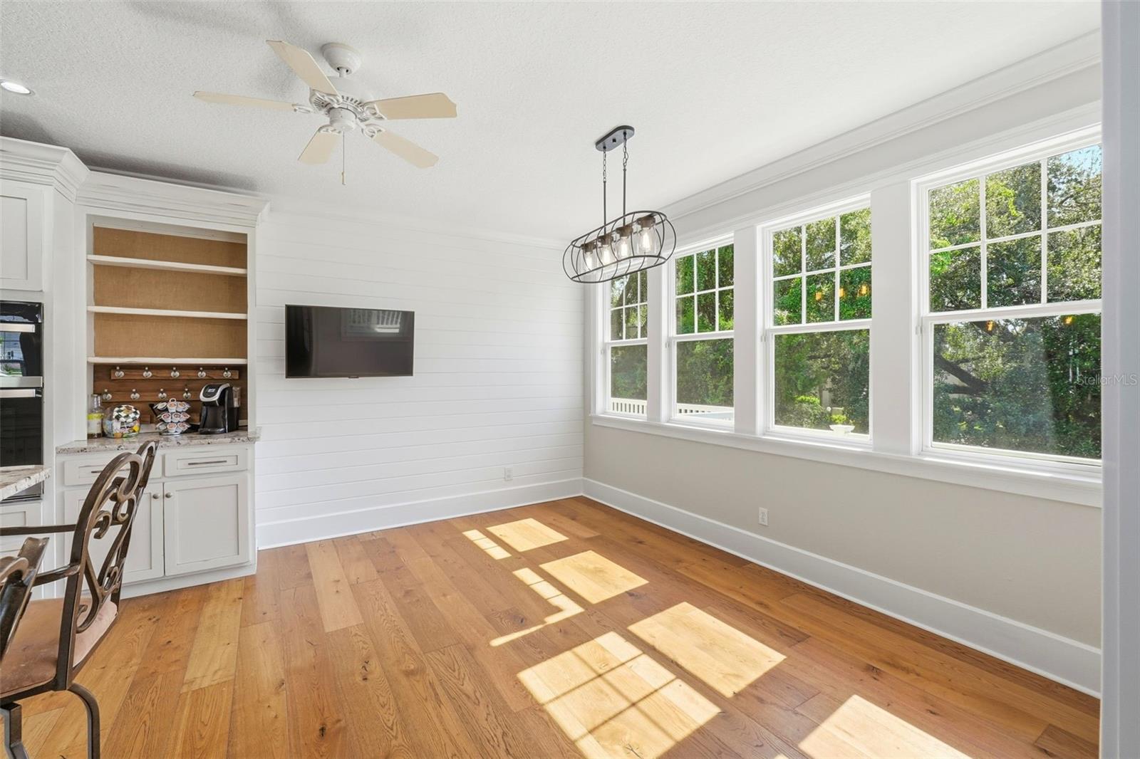 580 W 10TH AVE, MOUNT DORA, FL — photo 47