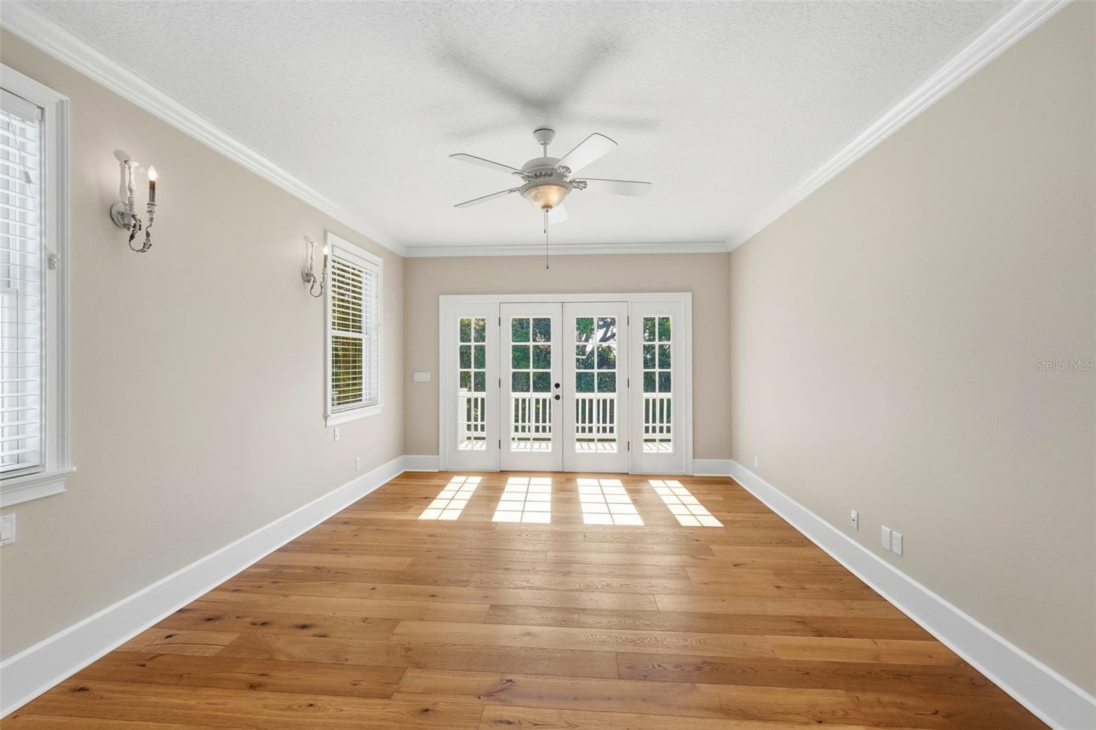 580 W 10TH AVE, MOUNT DORA, FL — photo 50