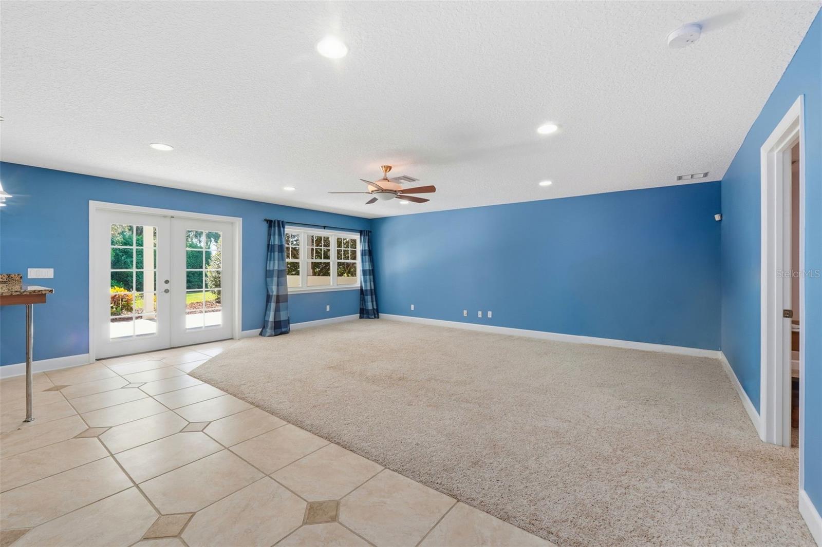 580 W 10TH AVE, MOUNT DORA, FL — photo 76