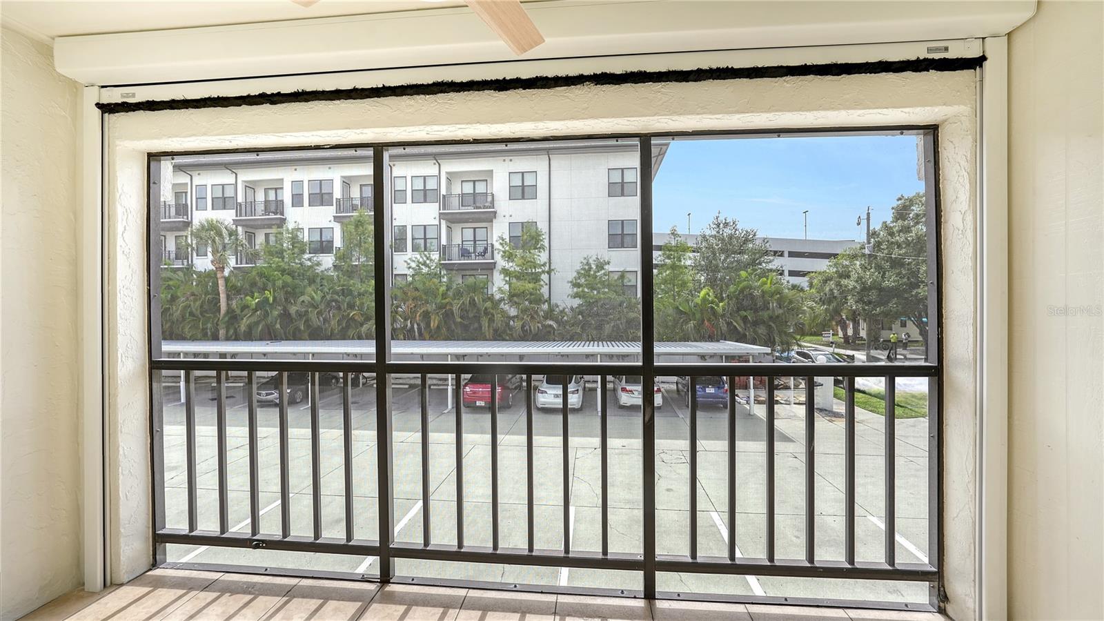 631 N ORANGE AVE #208, SARASOTA, FL — photo 8