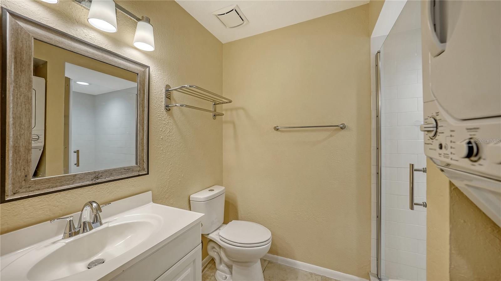 631 N ORANGE AVE #208, SARASOTA, FL — photo 21