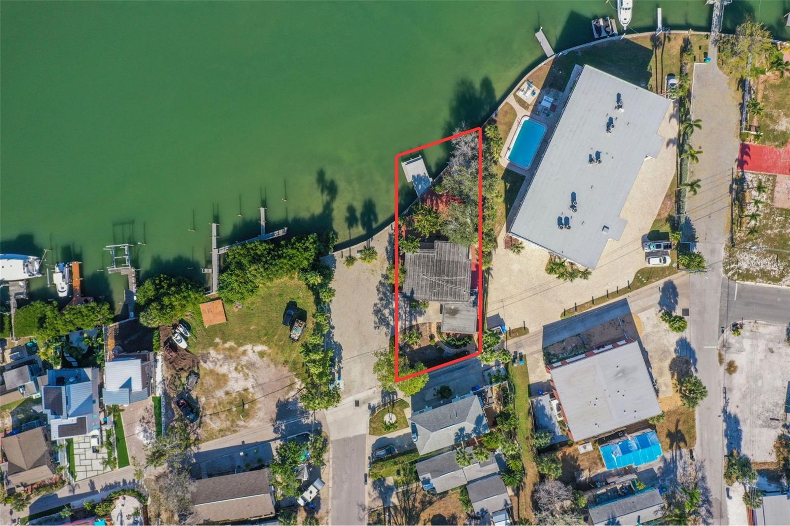 11921 LAGOON LN, TREASURE ISLAND, FL — photo 2