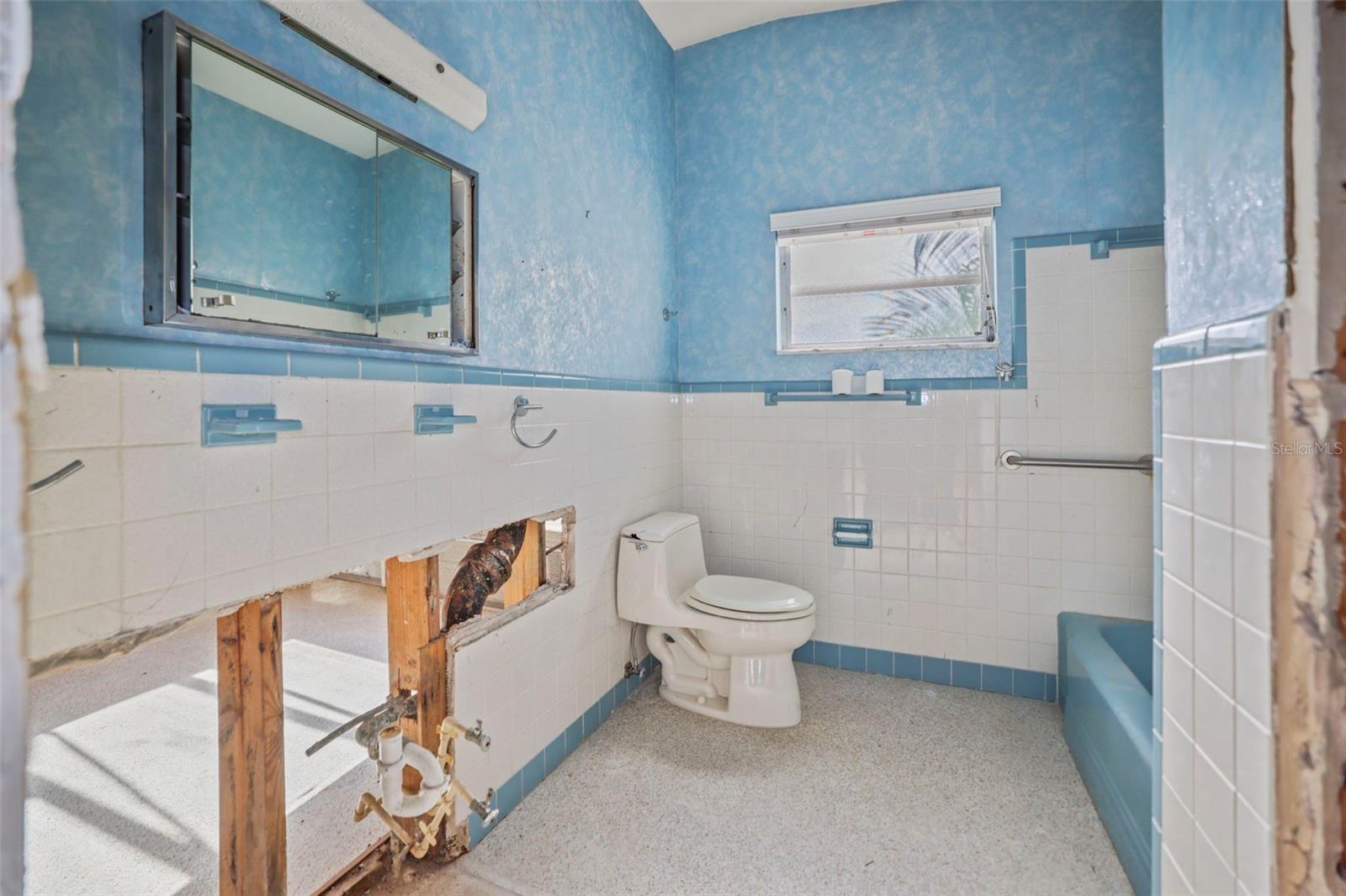 11921 LAGOON LN, TREASURE ISLAND, FL — photo 26