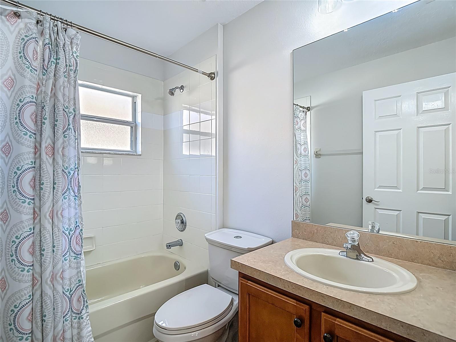 9608 ROLLING CIR, SAN ANTONIO, FL — photo 13